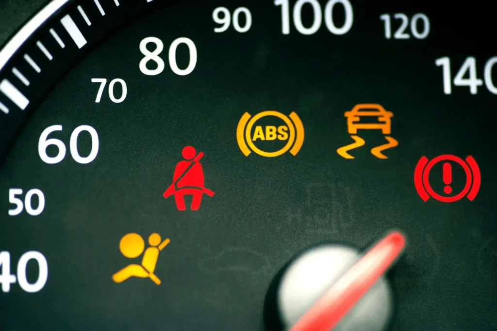 GPS Fleet Tracking,Fleet Tracking,Live GPS Tracking,ELD,Trailer gps tracker,Temperature sensors for the reefer,Location,Distance traveled,Speed,Fuel control,DTC
